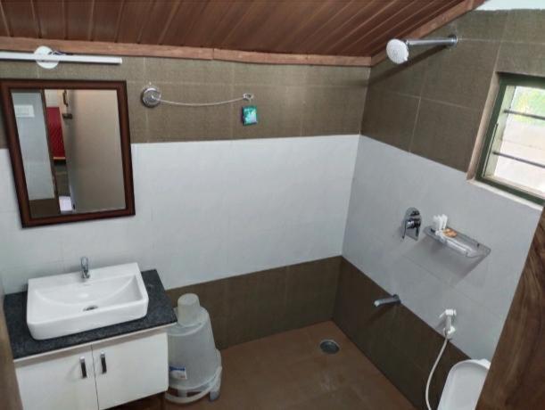 Coorggavadana Otel Madikeri Dış mekan fotoğraf